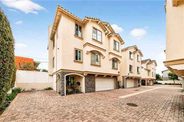 Torrance freestanding townhomes